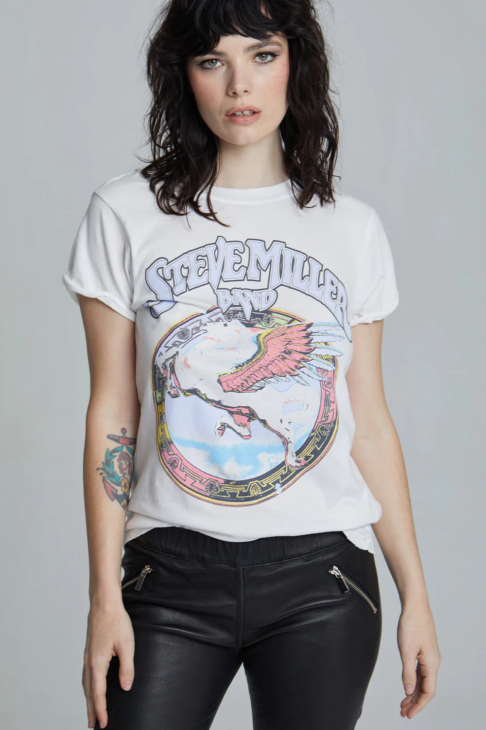 women's tops for those who want to make a fashion statementSteve Miller Band 1977 Tee - White